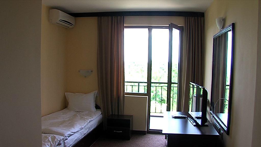 Motel Koziyat Rog Malko Tŭrnovo Kültér fotó