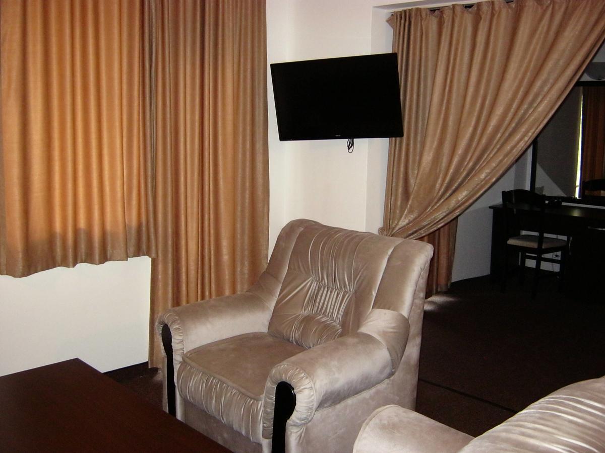 Motel Koziyat Rog Malko Tŭrnovo Kültér fotó